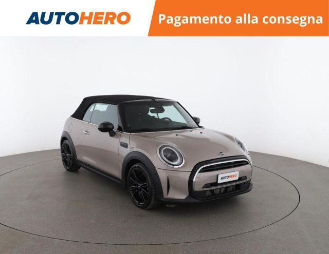 MINI Mini 1.5 Cooper Essential Cabrio