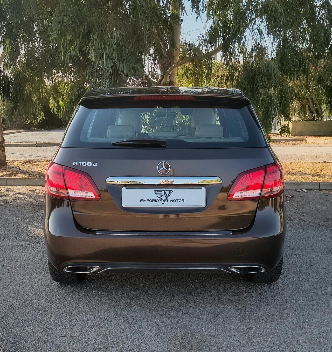 Mercedes Benz B 180 d 1.5 diesel 109cv Sport
