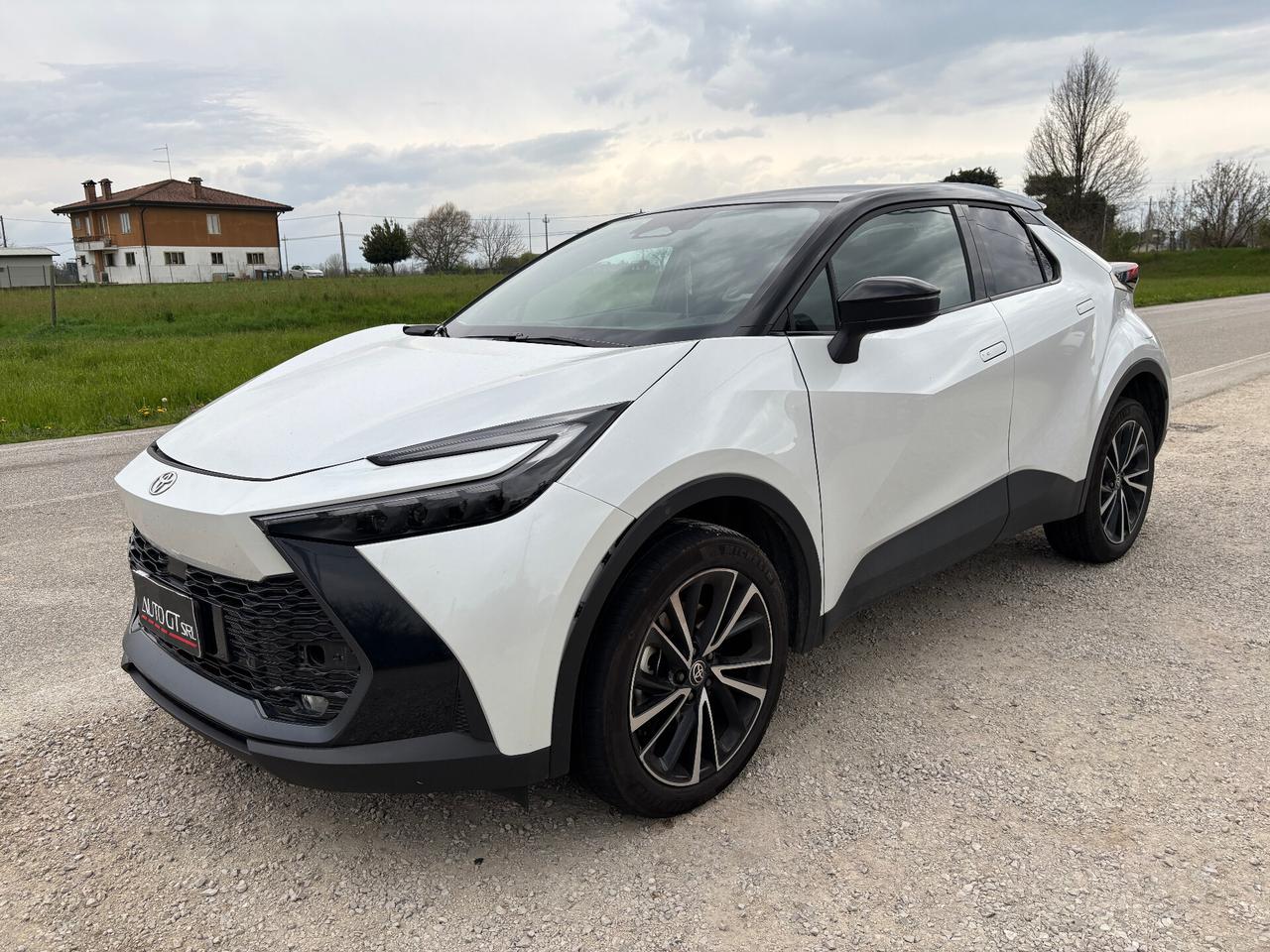 Toyota C-HR 2.0 PHEV Lounge