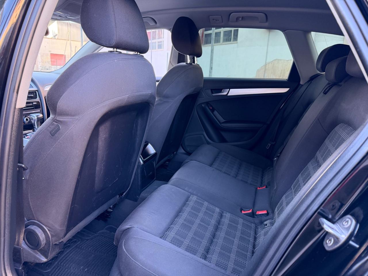 Audi A4 Avant 2.0 TDI 150 CV Sline