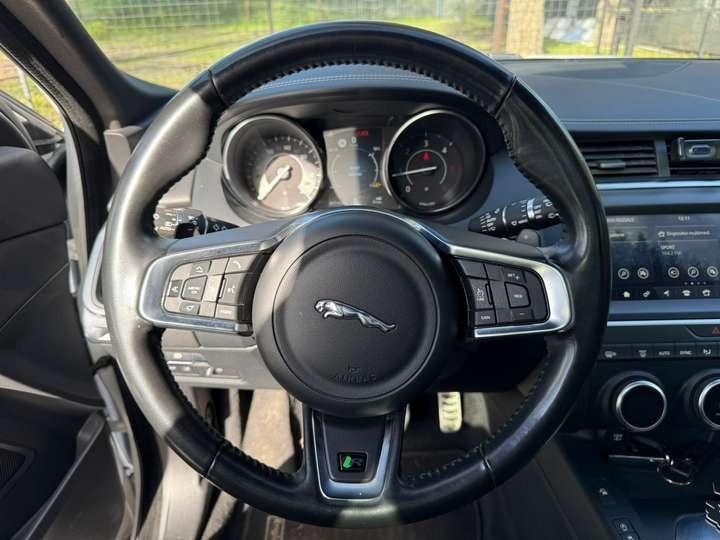 Jaguar E-Pace 2.0D 150 CV R-Dynamic