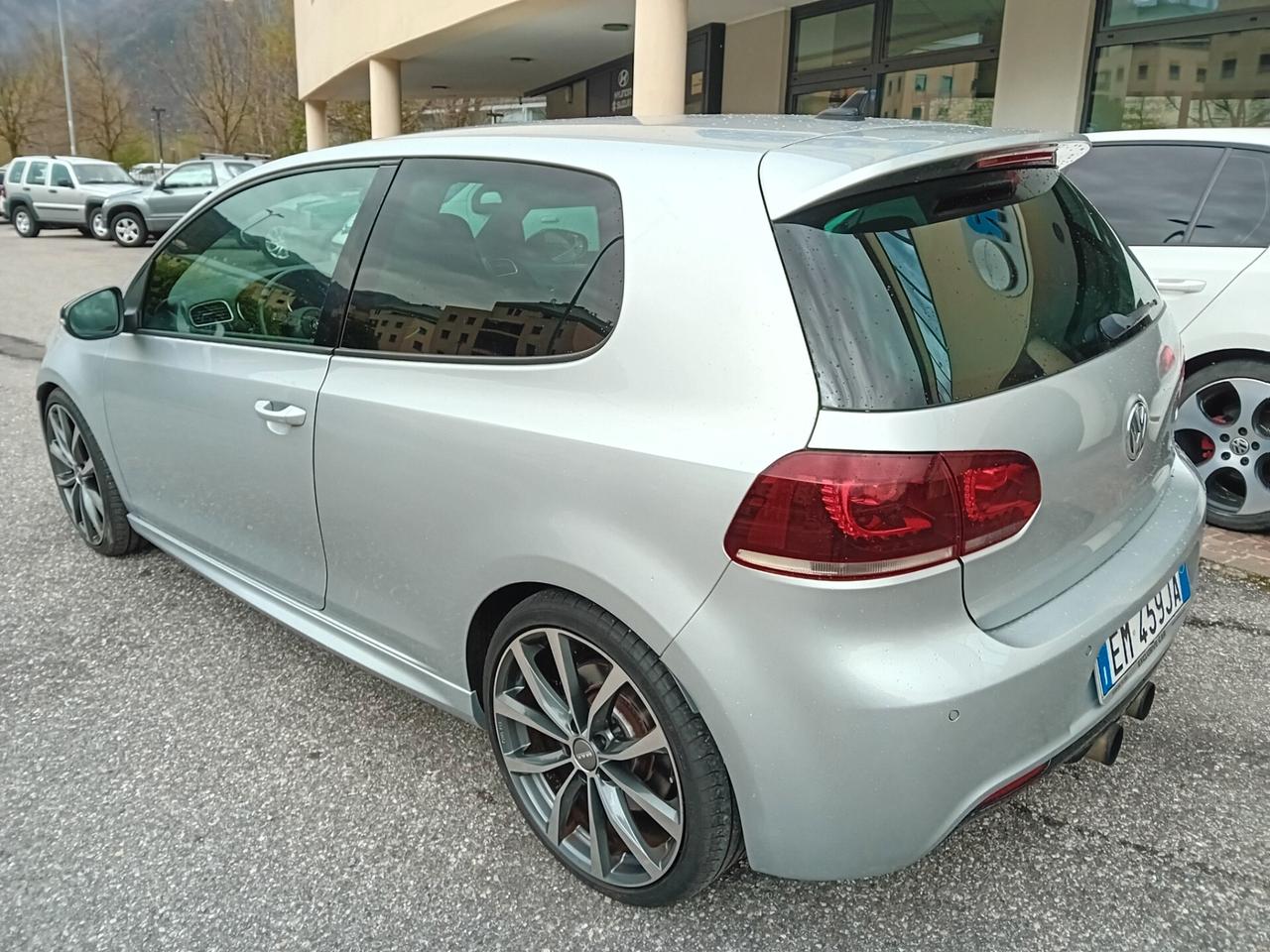 Volkswagen Golf 2.0 R 4 MOTION 3P