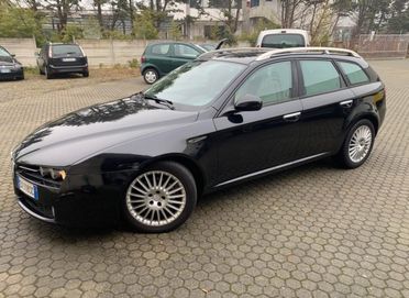 Alfa Romeo 159 1.9 JTDm Sportwagon Distinctive