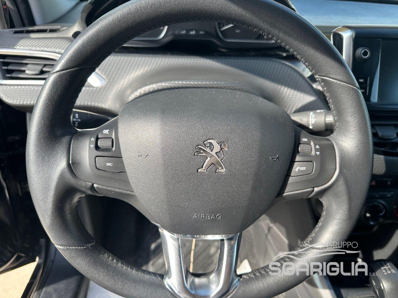 PEUGEOT 2008 1.6 HDI ALLURE