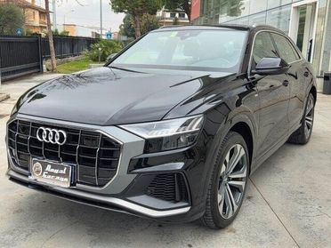 Audi Q8 50 TDI QUATTRO S LINE -FULL OPTIONAL