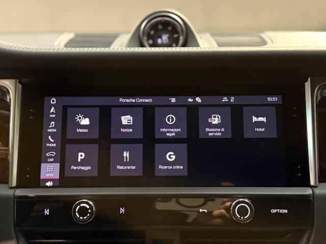 PORSCHE Macan 2.9 S