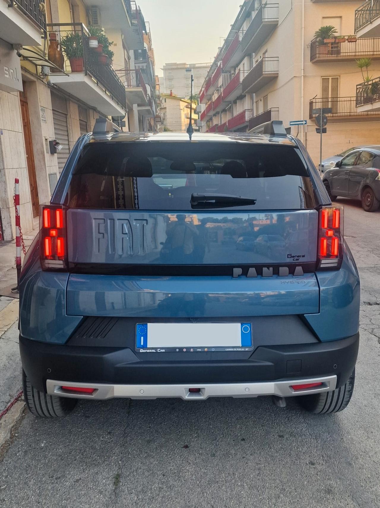 Fiat Grande Panda 1.2 Hybrid 110 CV S&S La Prima