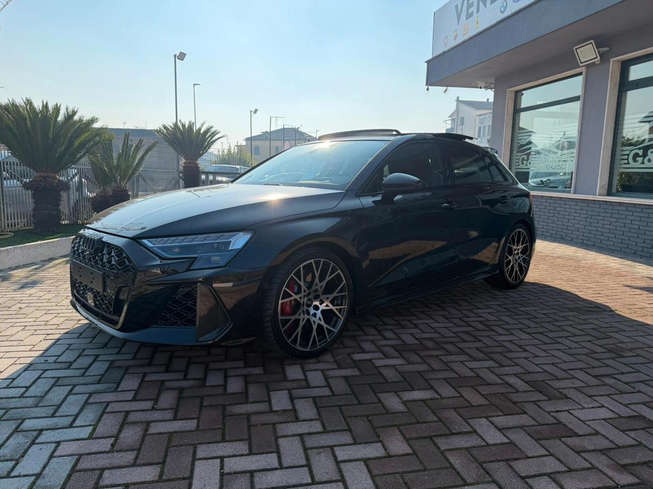 Audi RS3 2.5 TFSI S.BACK 400 CV *PANORAMA*HEAD*FULL CARBON