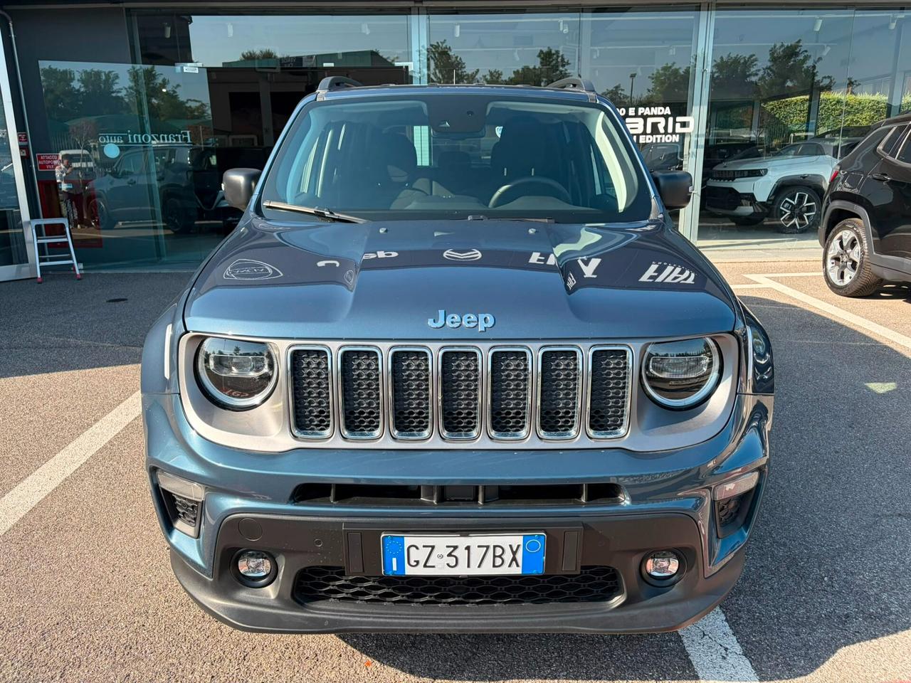 Jeep Renegade 1.5 Turbo T4 MHEV Summit