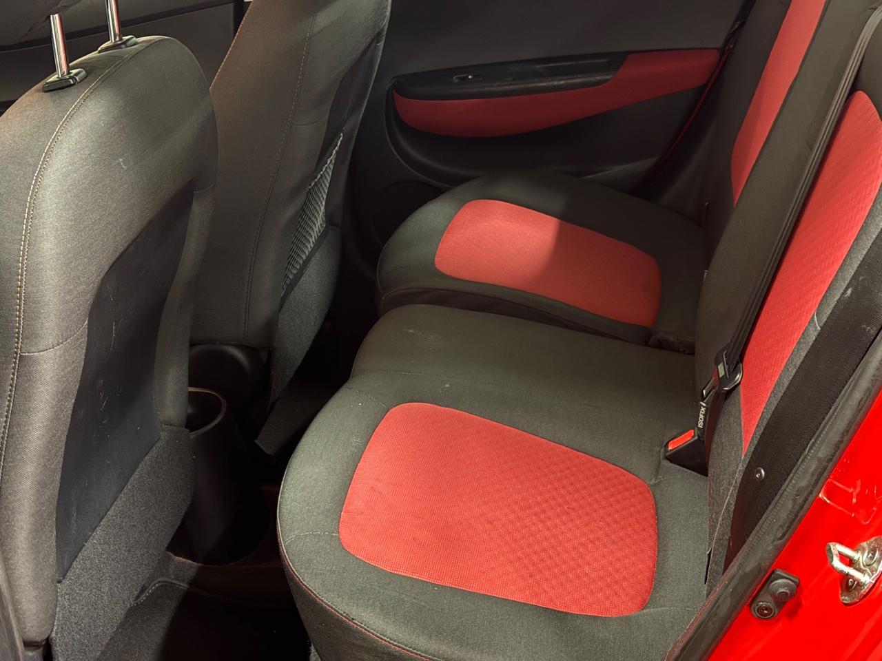 Hyundai i20 1.4 CRDi 5p. Sound Edition