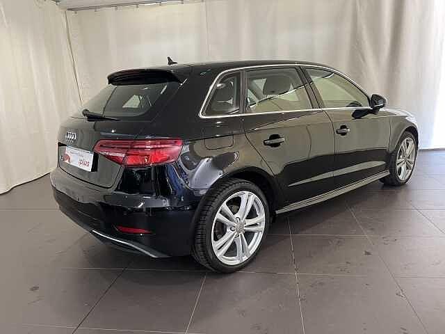 Audi A3 SPB 30 TDI Business