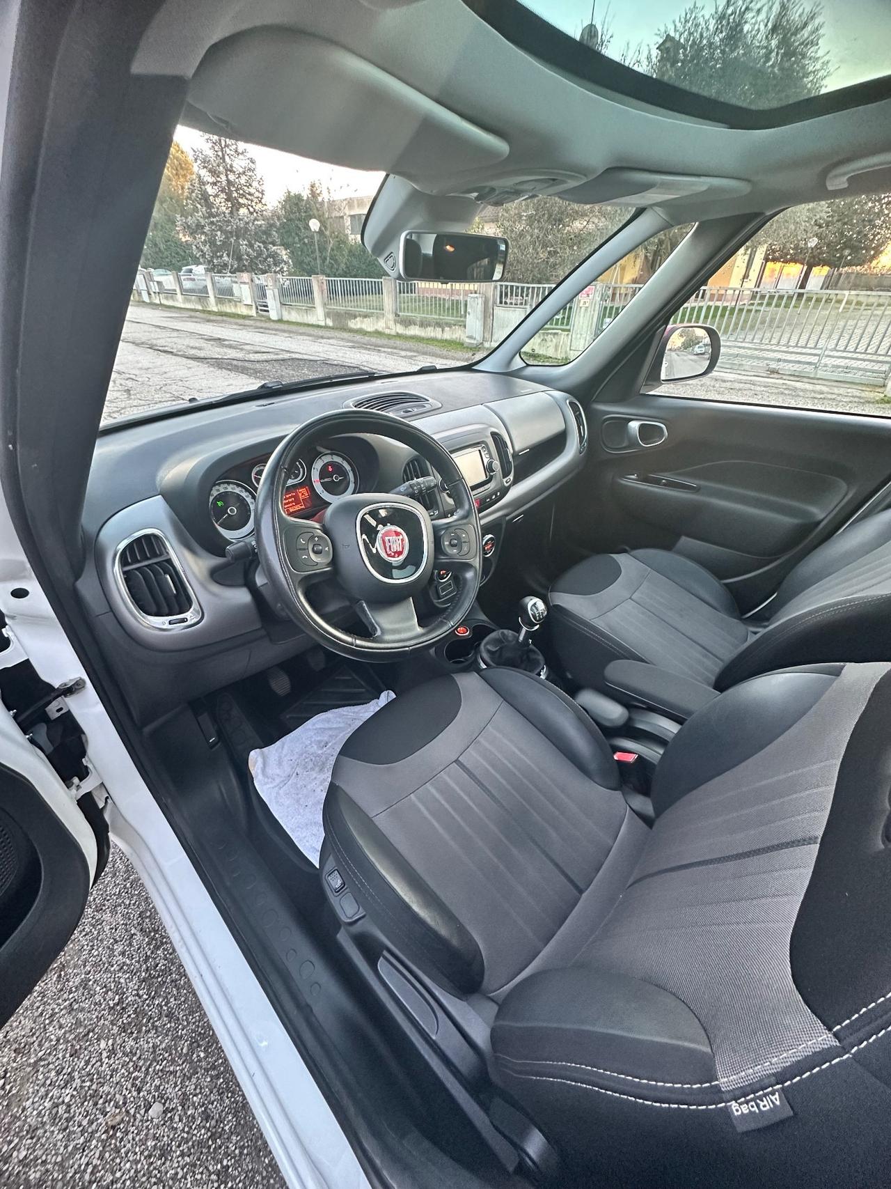 Fiat 500L 0.9 TwinAir Turbo Natural Power Lounge