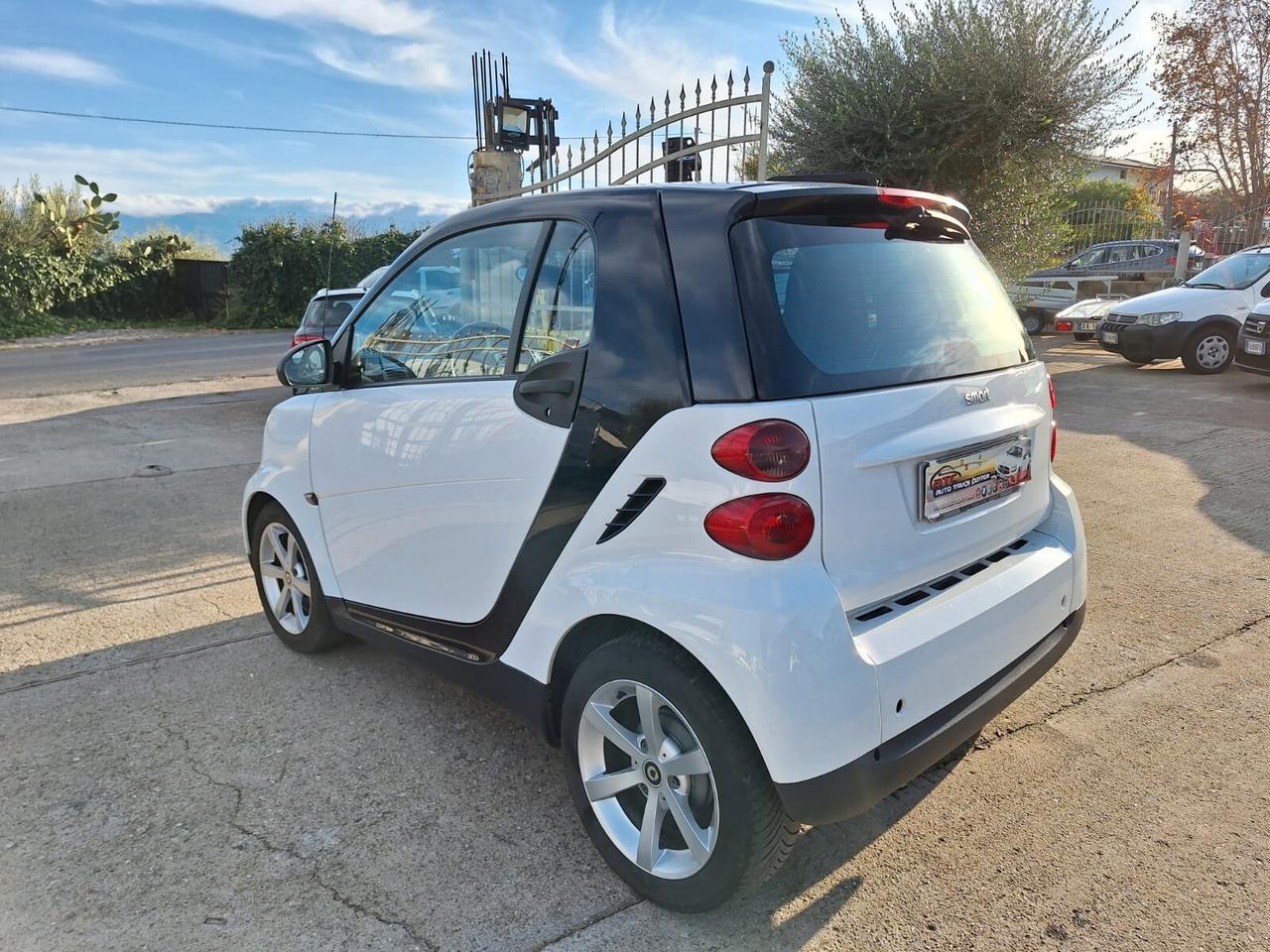 Smart ForTwo 800 40 kW coupé passion cdi