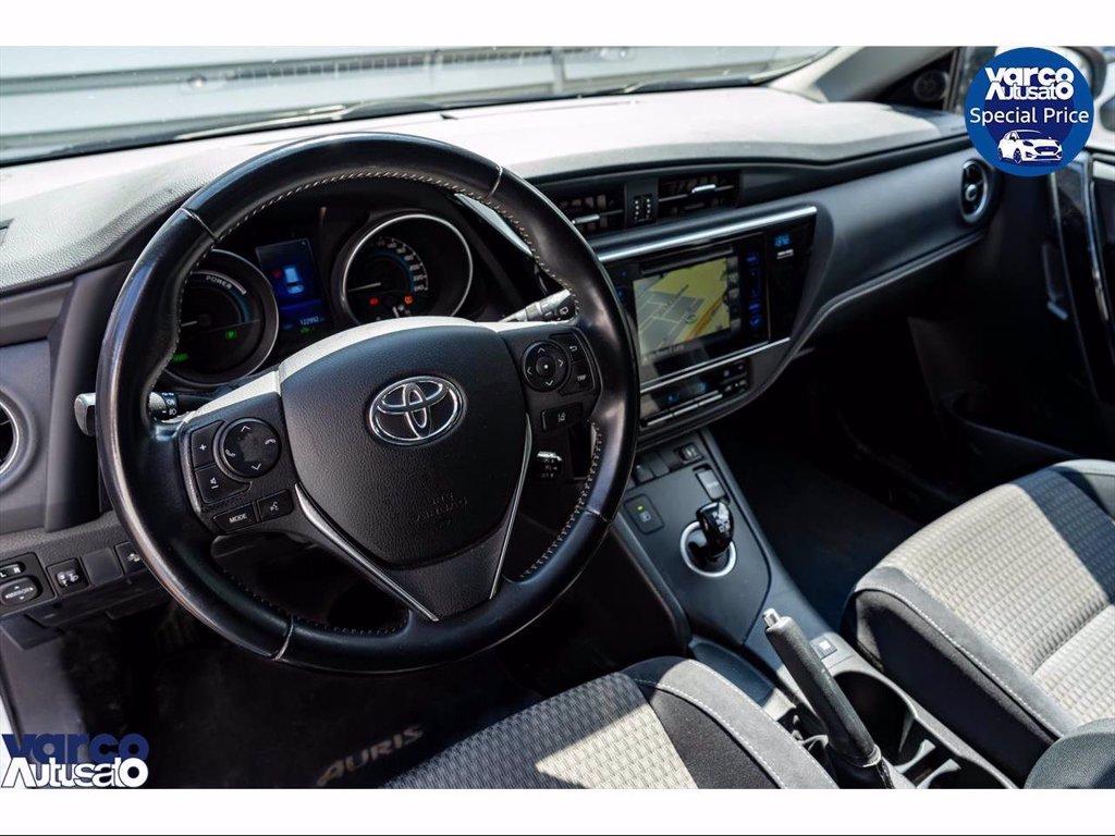 TOYOTA Auris touring sports 1.8h style cvt del 2017