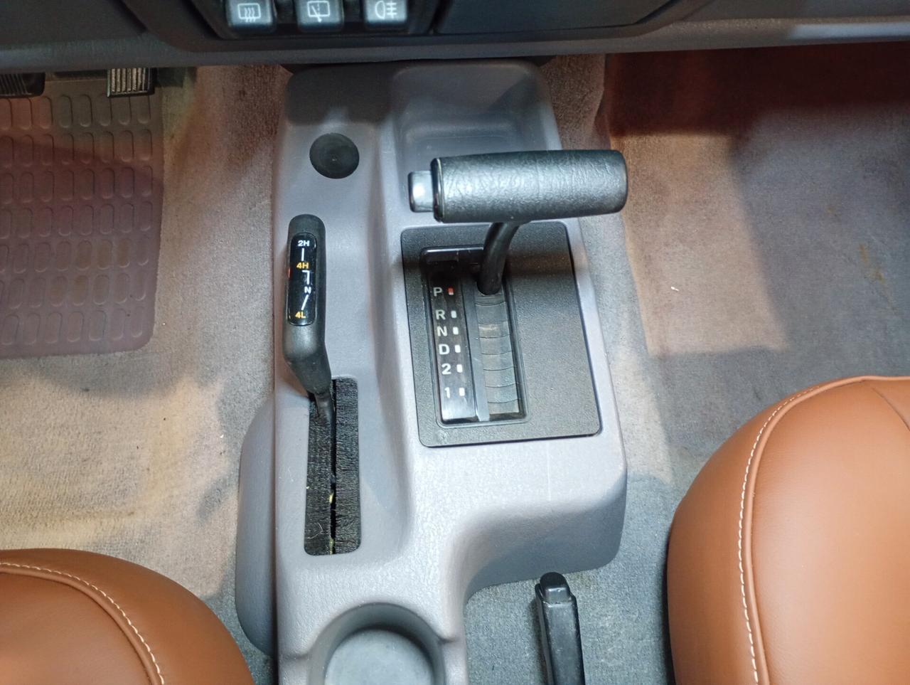 Jeep Wrangler 4.0 cat Hard top (EU)