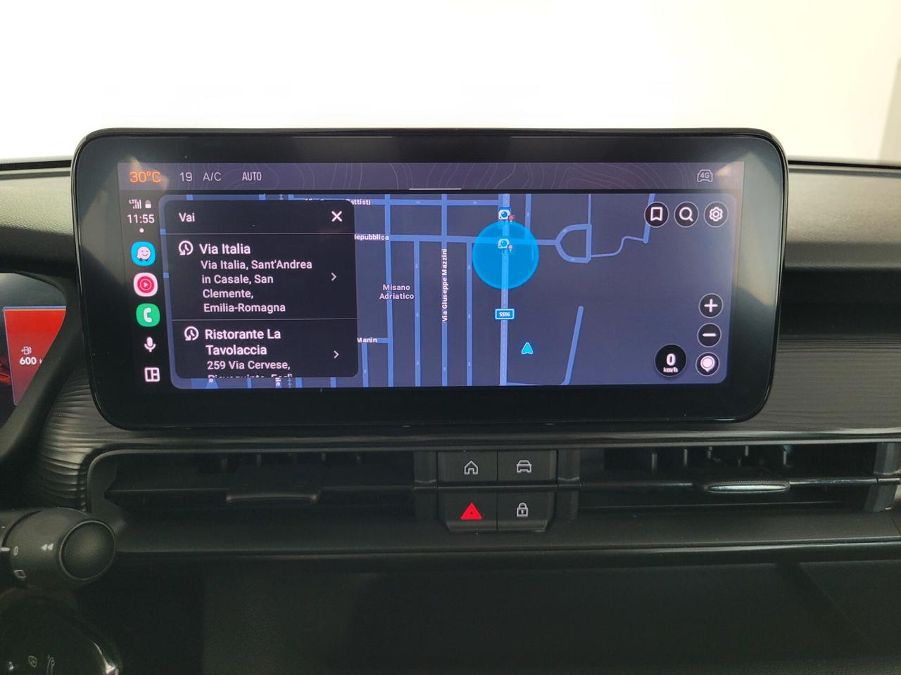 Jeep Avenger 1.2 ALTITUDE APPLE CARPLAY + ANDROID AUTO CRUISE CONTROL LED