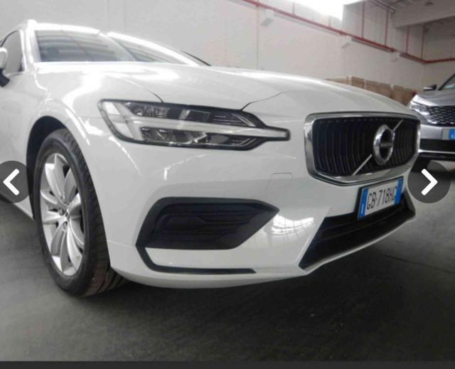 VOLVO V60 190 cv Geartronic Momentum km 52000 originali