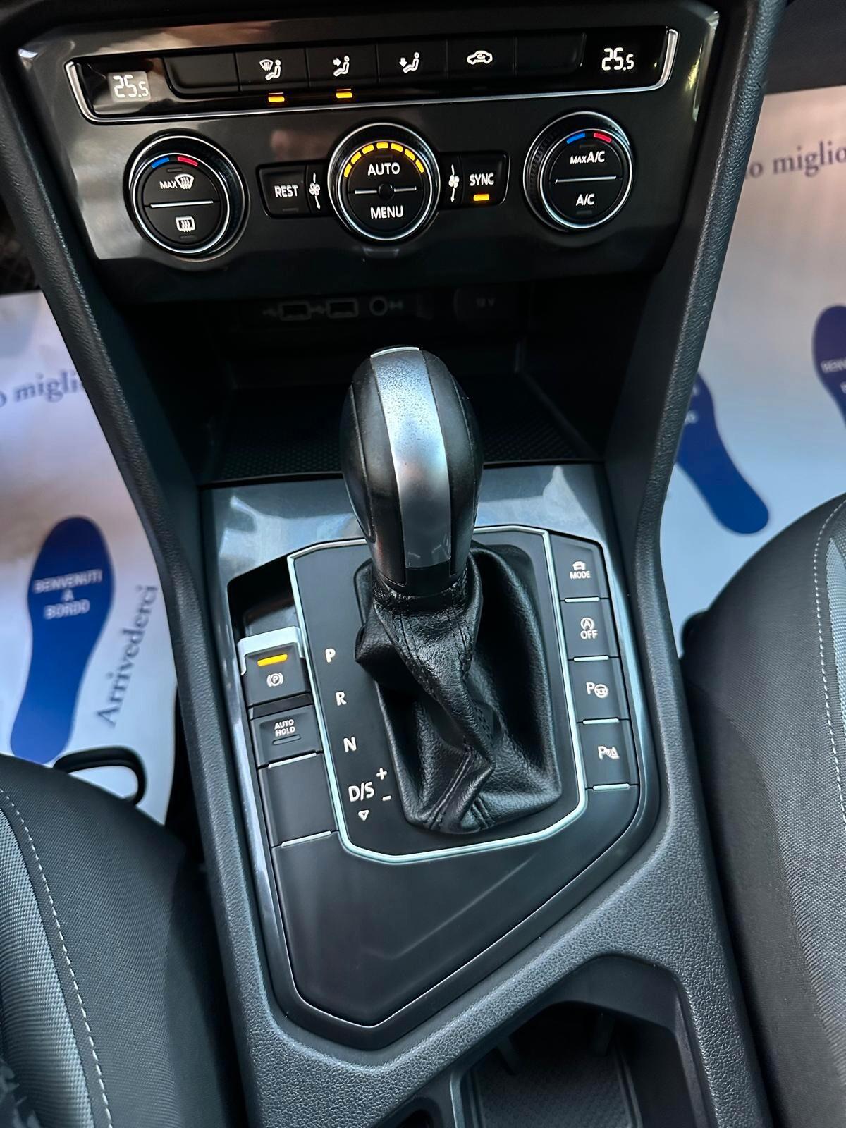 Volkswagen Tiguan 2.0 TDI DSG R-LINE