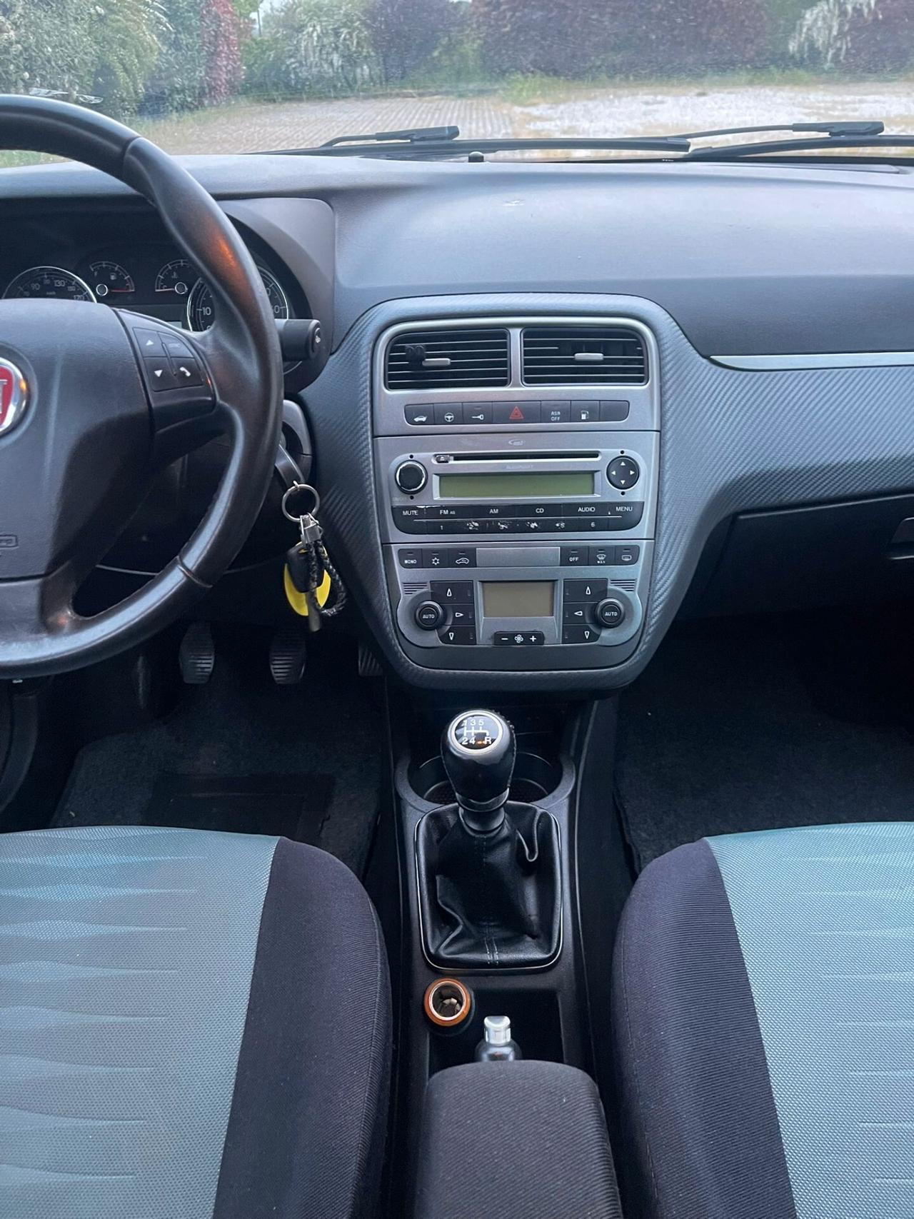 Fiat Grande Punto 1.4 5 porte Dynamic Natural Power UNI PROPIET