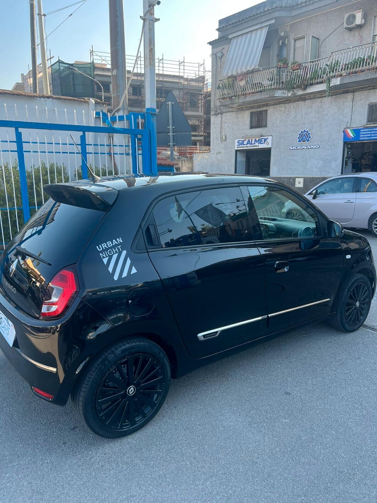 Renault Twingo SCe 65 CV Urban Night