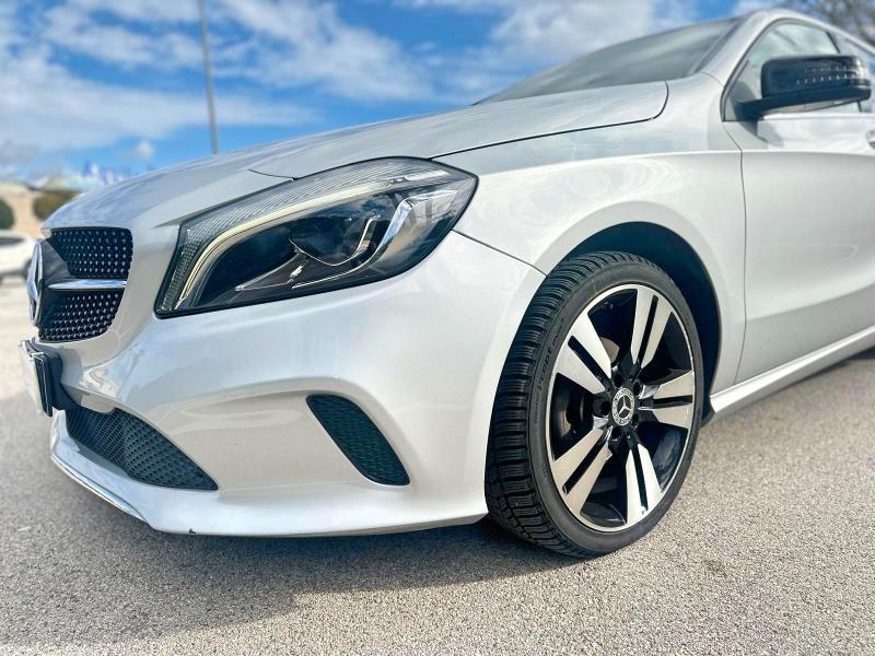 Mercedes A 180 D Premium 7G-DCT my16