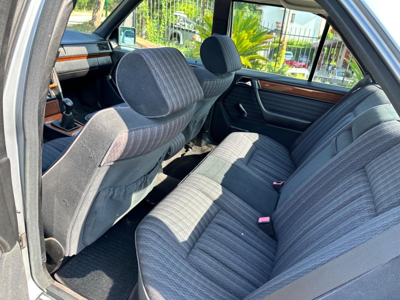 Mercedes w124 2.0 8 valvole gpl in perfetto stato