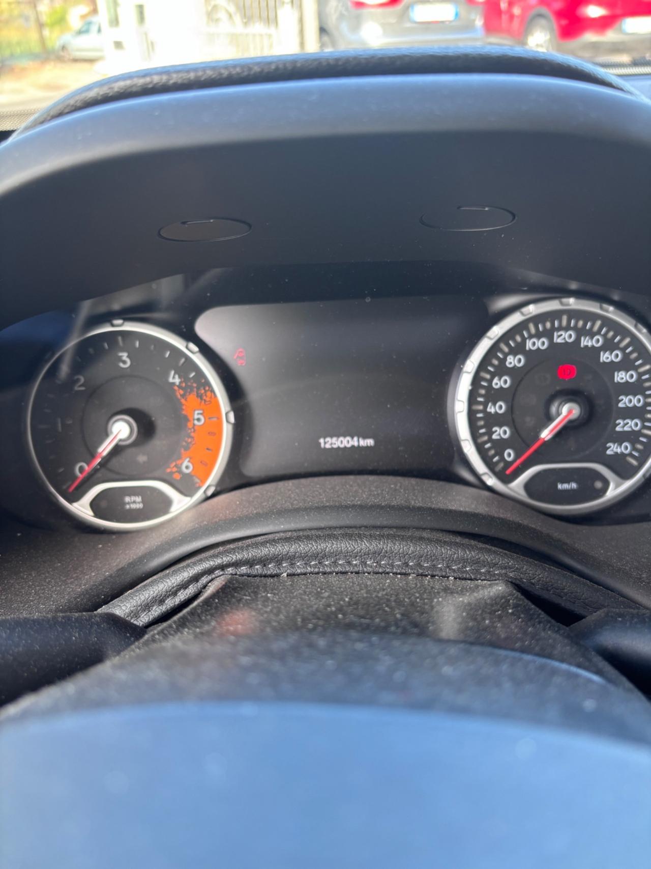 Jeep Renegade 1.6 Mjt DDCT 120 CV Limited
