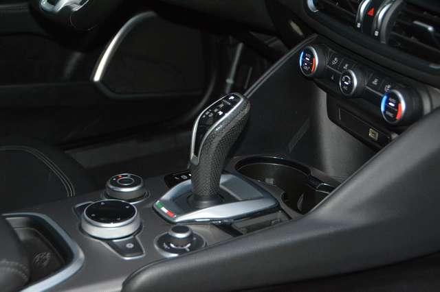 Alfa Romeo Giulia 2.0 t Veloce Q4 280cv auto TURBO BENZINA