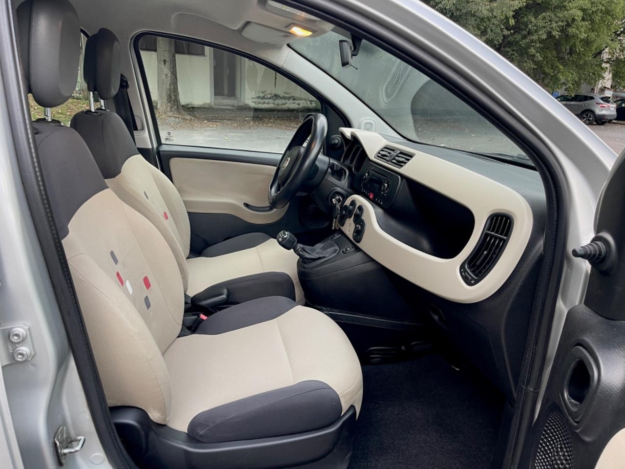 Fiat Panda 1.2 EasyPower Lounge Metano per Neopatentati 2014