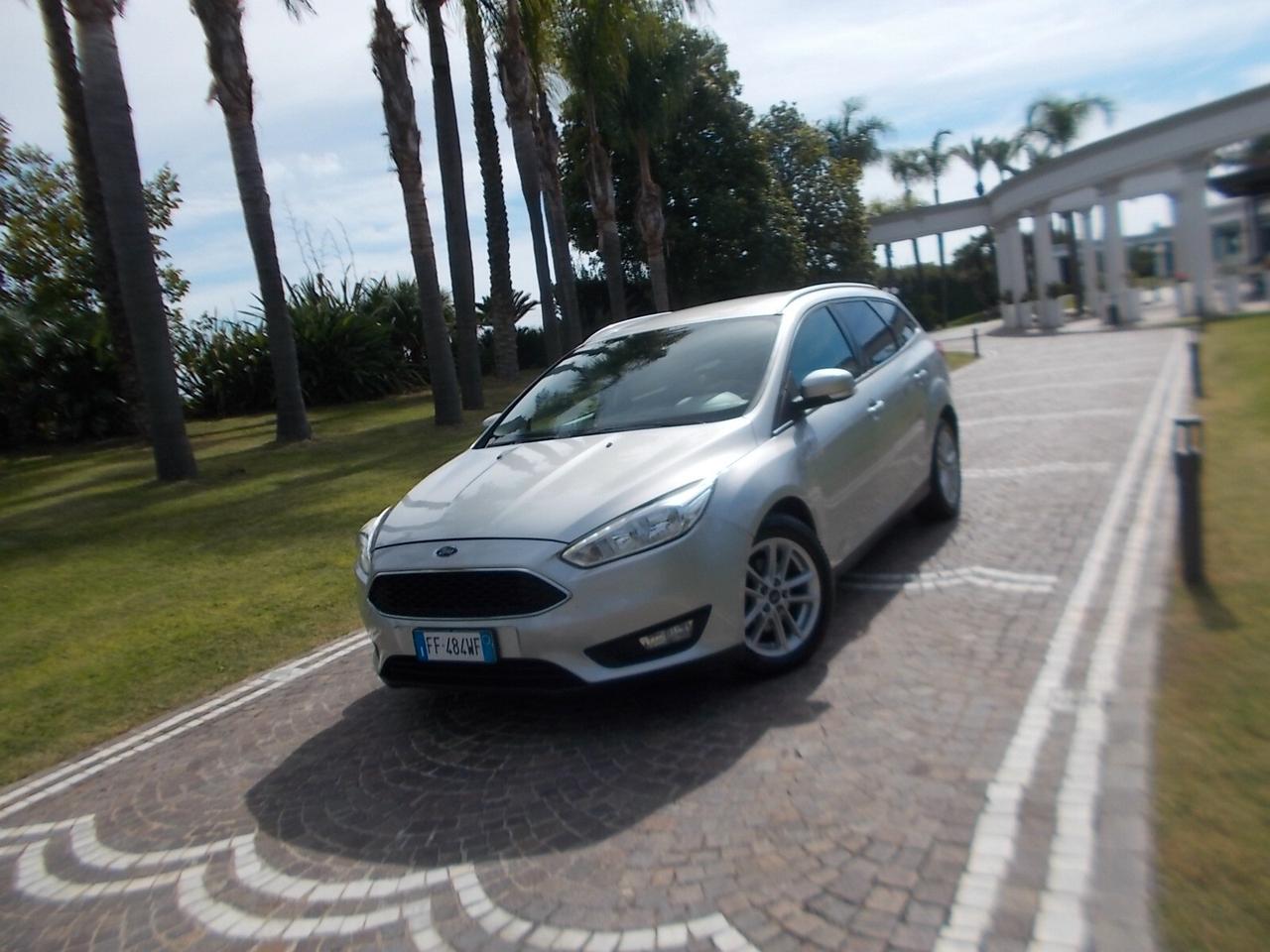 Ford Focus 1.5 TDCi 120cv FULL OPTIONAL
