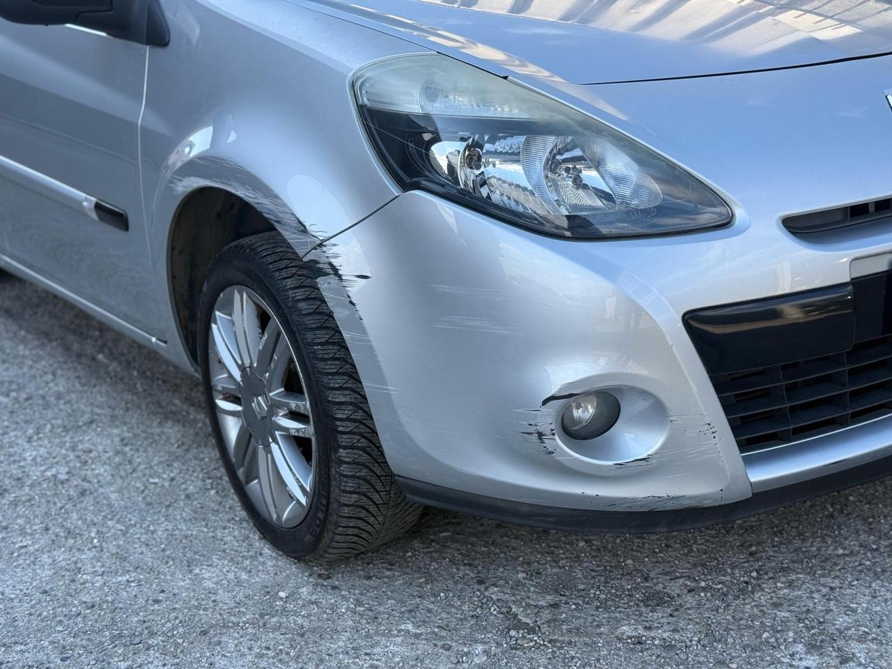 Renault Clio 1.2 16V TCE 105CV 5 porte Live!