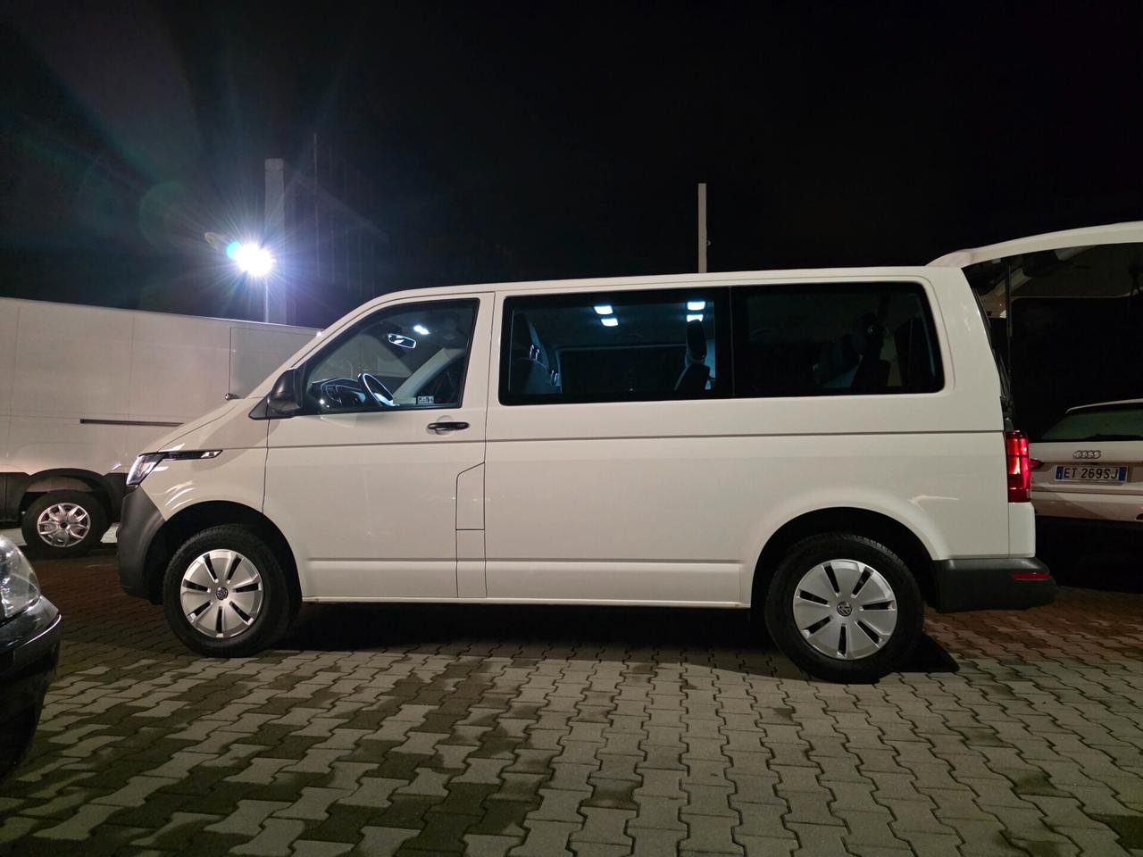 Volkswagen Caravelle 2.0 TDI 110CV PC Trendline solo 60.000km