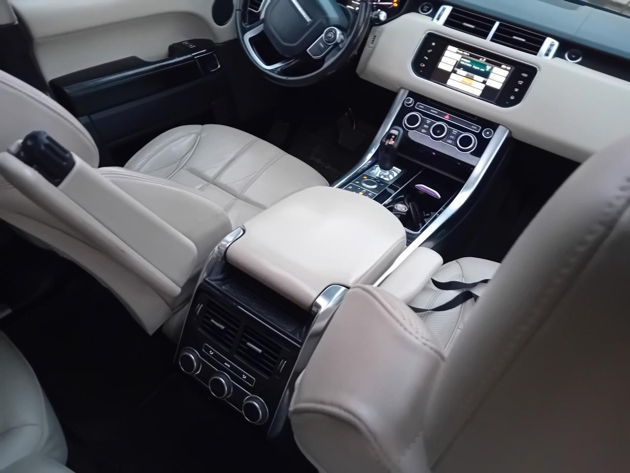 Land Rover Range Sport 3.0 TDV6 HSE Dynamic