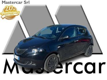 LANCIA Ypsilon 5p. Neopatentati 1.0 hybrid Gold tg: GK578ZB