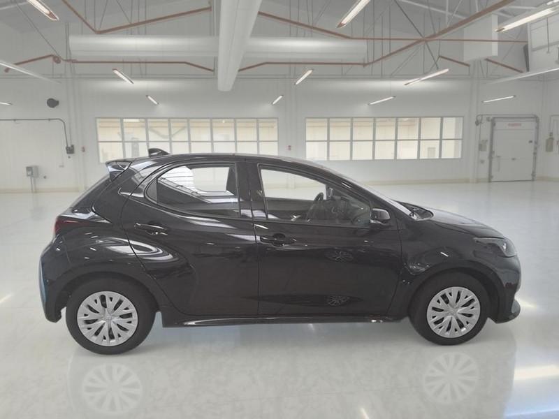 TOYOTA YARIS HYBRID BUSINESS MY22 5 PORTE BERLINA