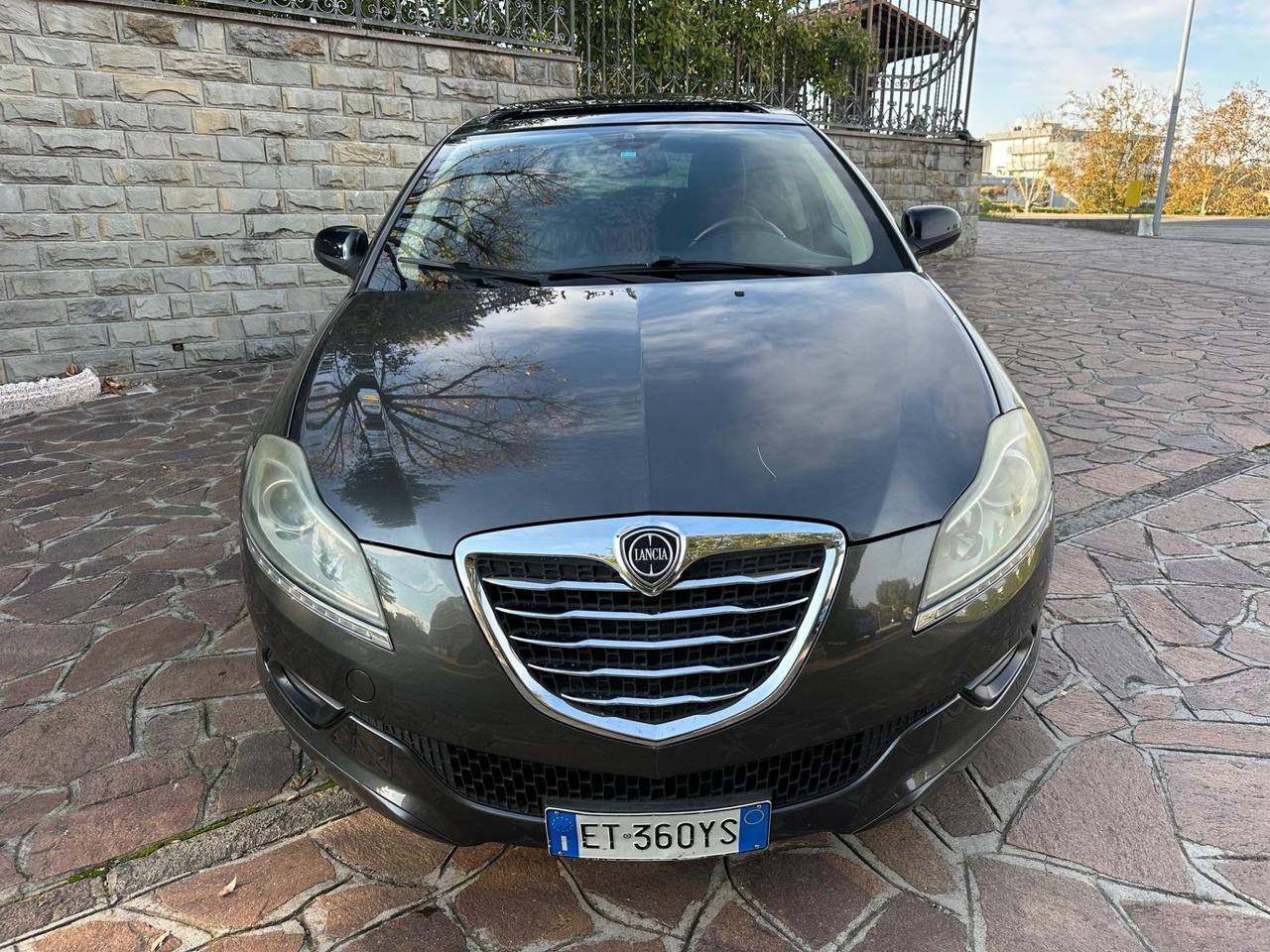 Lancia Delta 1.6 MJT DPF Silver tetto apr int pelle