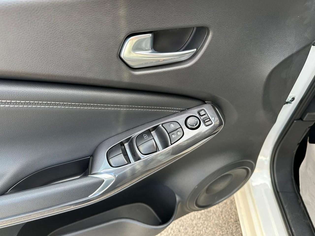 Nissan Juke 1.0 DIG-T 114 CV N-Connecta