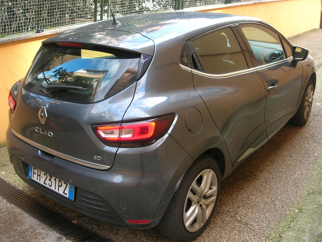 Renault Clio dCi 8V 90CV Start&Stop 5 porte Energy Intens