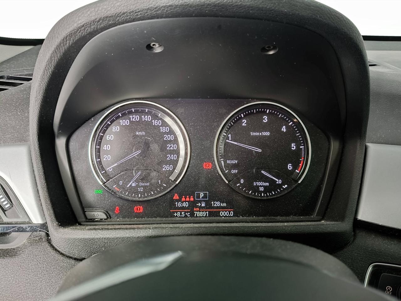 BMW X1 F48 2019 - X1 sdrive18d Advantage auto