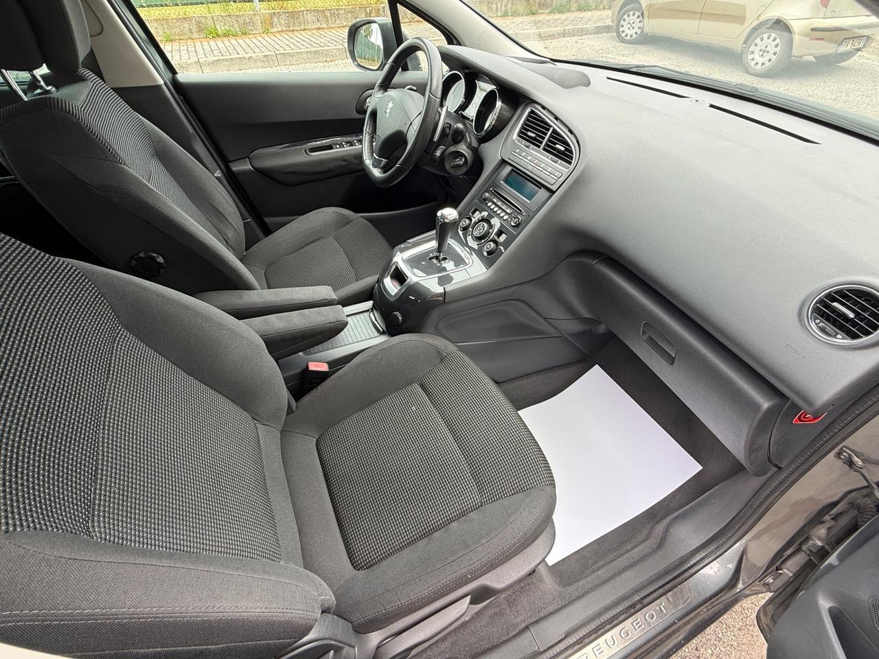 Peugeot 5008 1.6 HDI Active