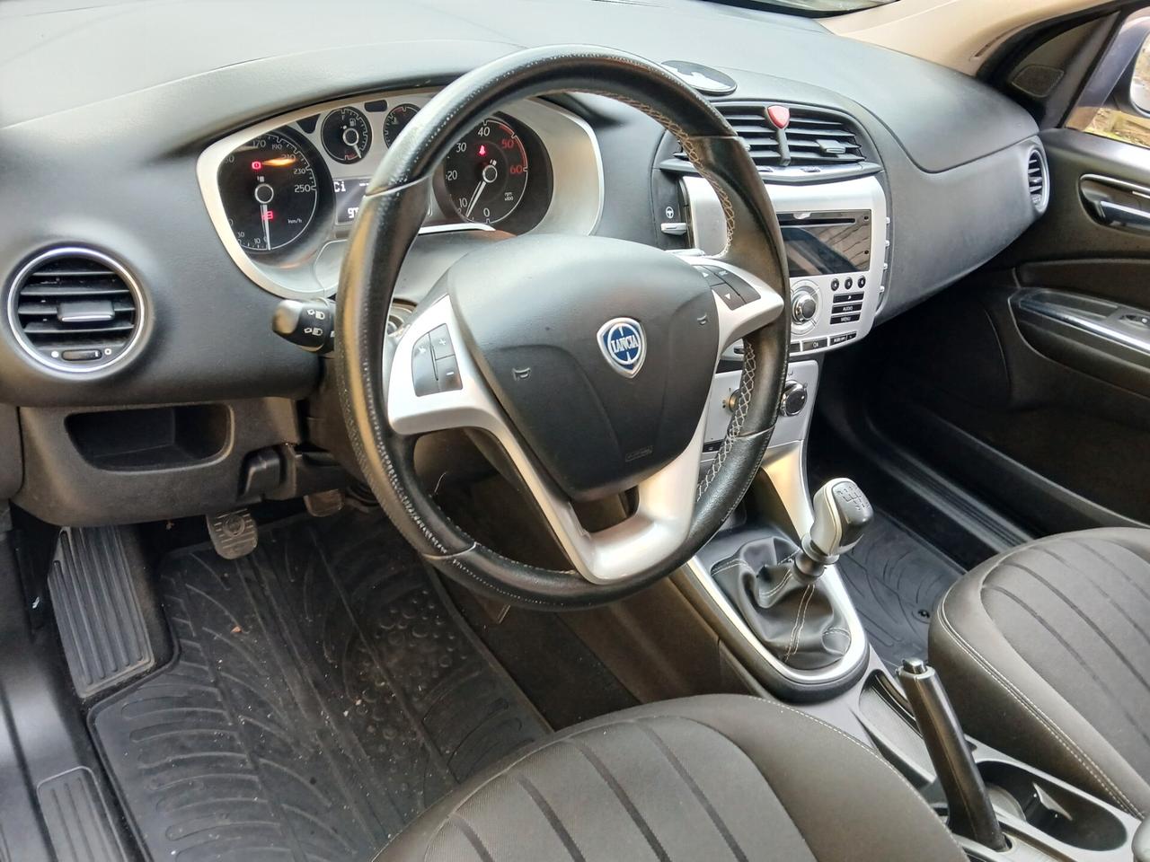 Lancia Delta 1.6 MJT AUTO IMPECCABILE