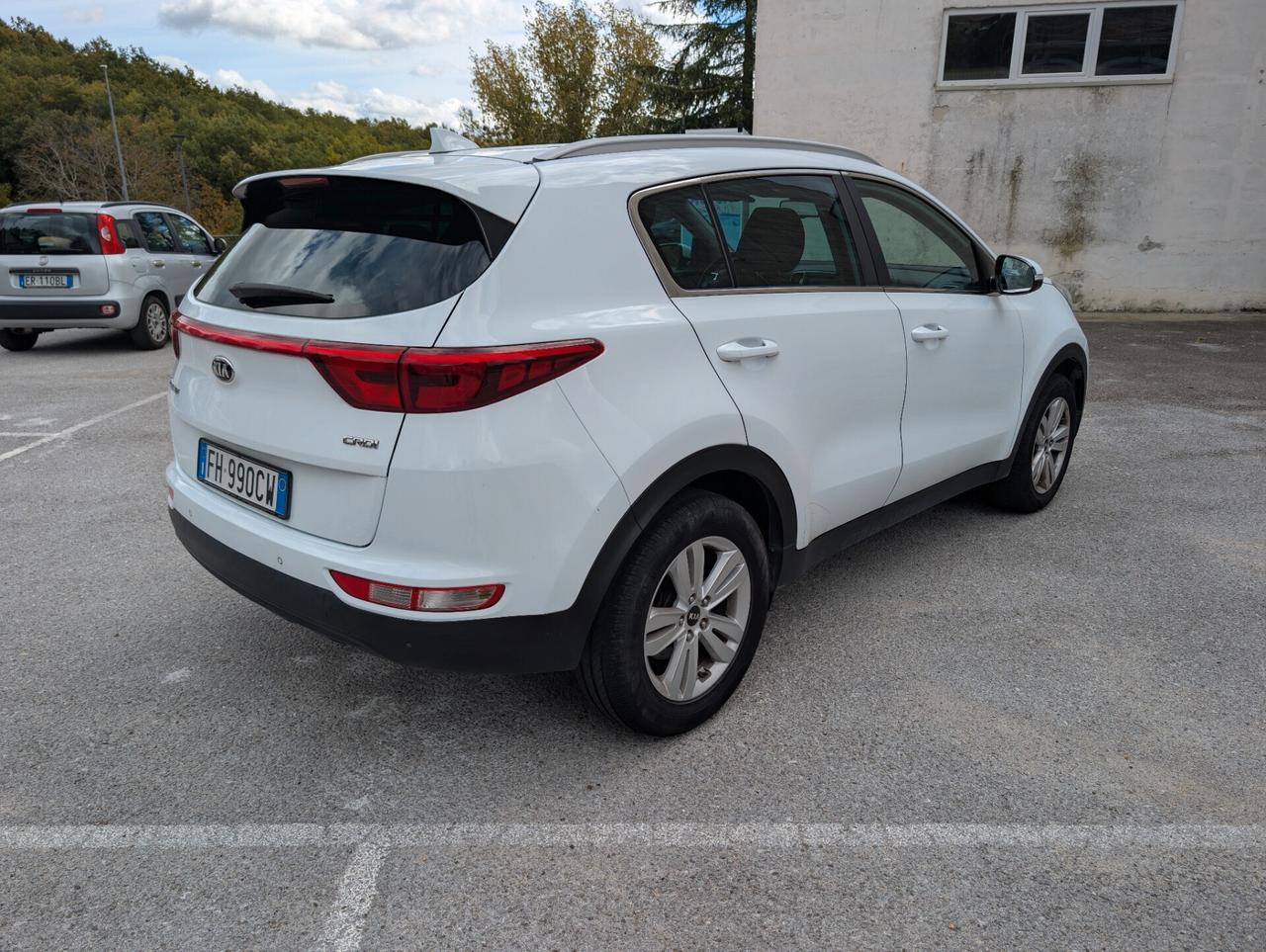 Kia Sportage business