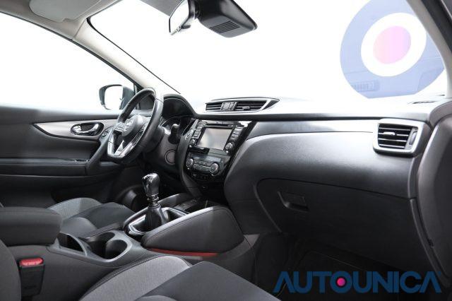 NISSAN Qashqai 1.2 DIG-T N-CONNECTA NEOPATENTATI TETTO PANORAMA