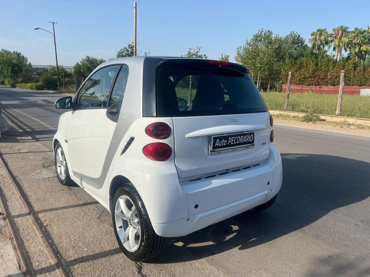 Smart ForTwo 1000 52 kW coupé passion