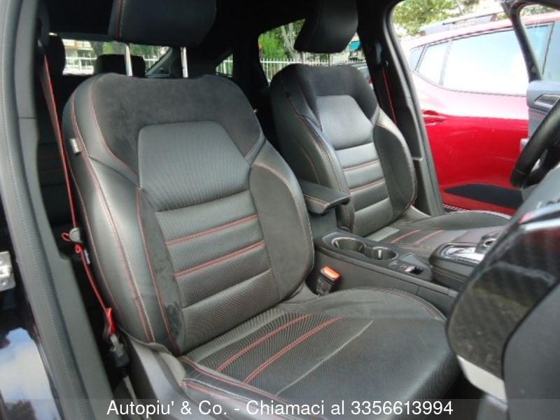 Renault Arkana Hybrid E-TECH 145 CV R.S. Line