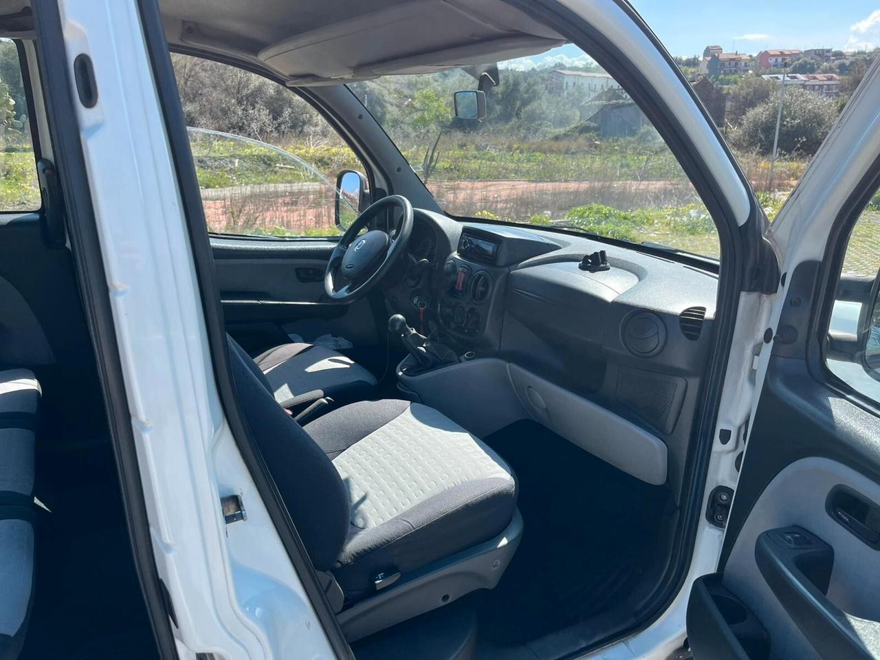 Fiat Doblo 7 posti diesel