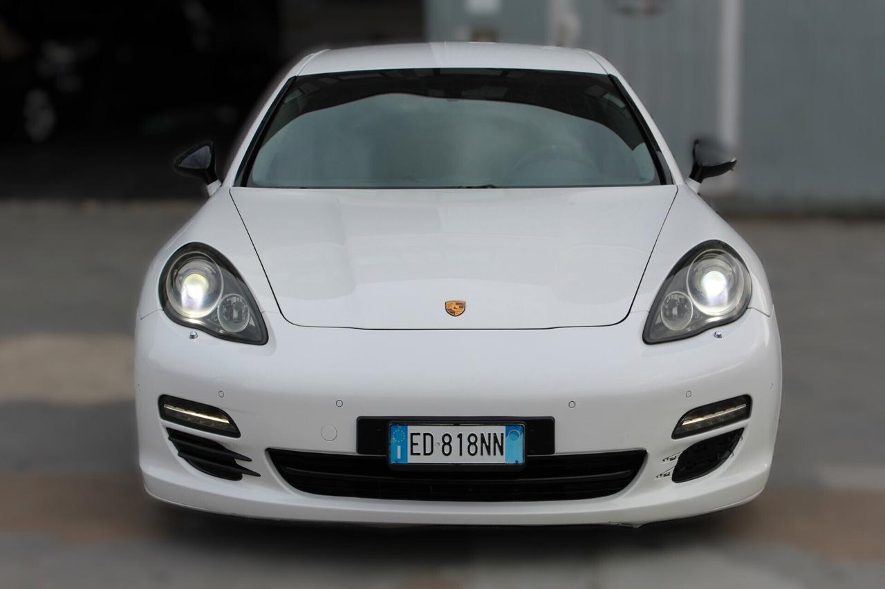 Porsche Panamera 3.6 4