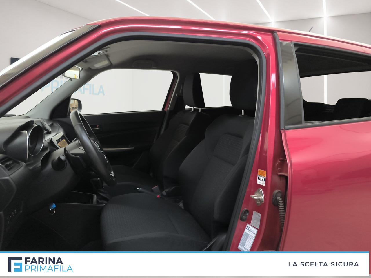 SUZUKI Swift VI 2020 - Swift 1.2h Top 2wd cvt
