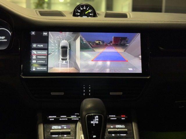 PORSCHE Cayenne Coupé 3.0 V6 Hybrid EDITION BLACK