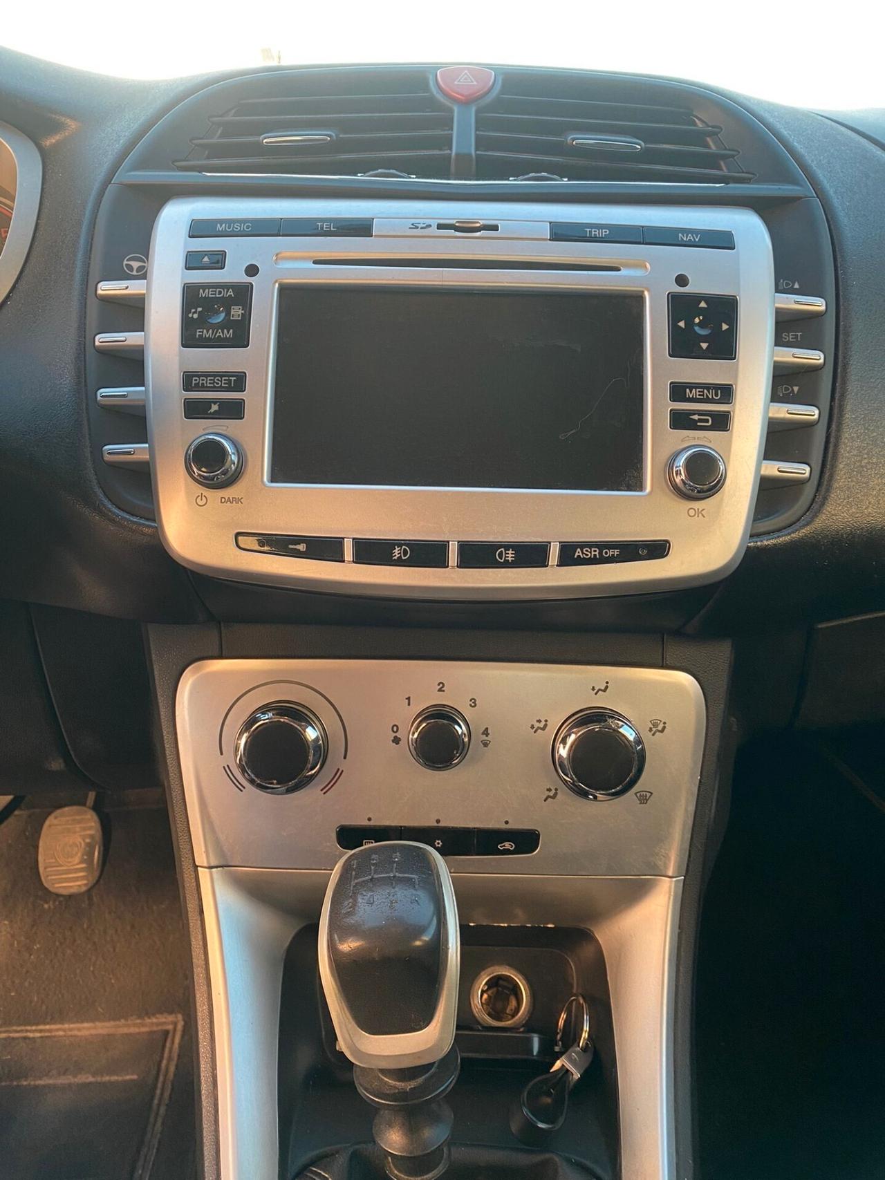 Lancia Delta 1.6 MJT DPF Platino